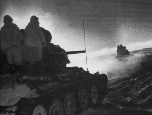 Сталинградская битва. Танковые клещи операции «Уран»